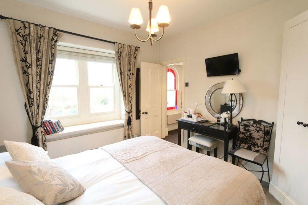 Lorne House Bed & Breakfast Box (Wiltshire) Exterior foto
