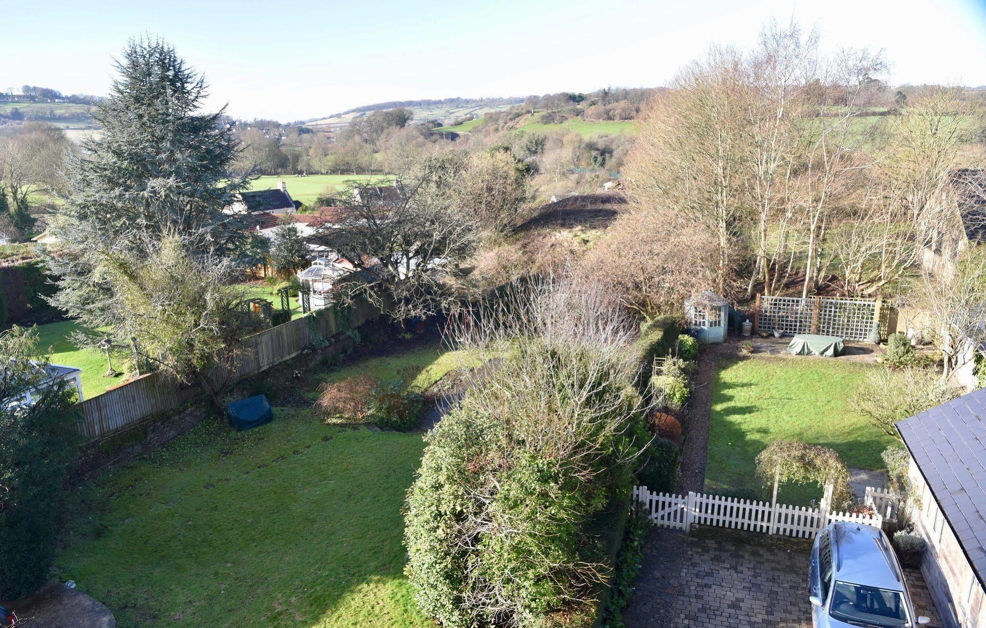 Lorne House Bed & Breakfast Box (Wiltshire) Exterior foto